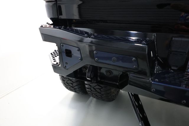 Chevrolet Silverado 3500HD Vehicle Full-screen Gallery Image 90