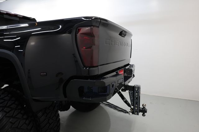 Chevrolet Silverado 3500HD Vehicle Full-screen Gallery Image 97