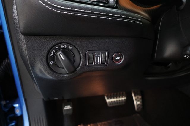 Dodge Challenger Vehicle Full-screen Gallery Image 84