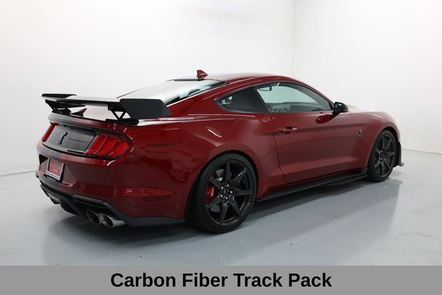 Ford Mustang Vehicle Full-screen Gallery Image 05