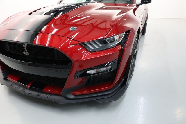 Ford Mustang Vehicle Full-screen Gallery Image 57