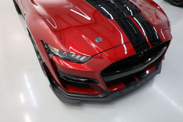 Ford Mustang Vehicle Full-screen Gallery Image 60