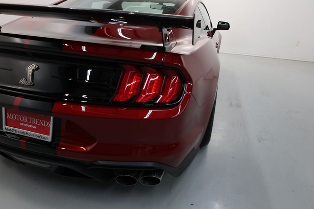 Ford Mustang Vehicle Full-screen Gallery Image 70