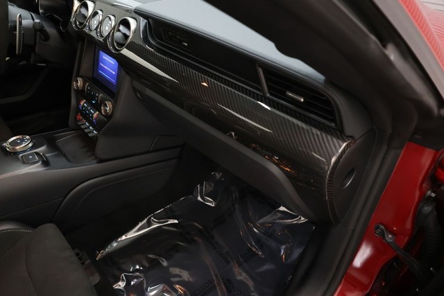 Ford Mustang Vehicle Full-screen Gallery Image 89