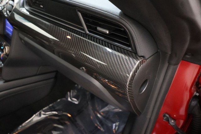 Ford Mustang Vehicle Full-screen Gallery Image 90