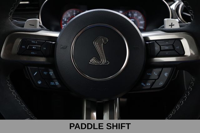 Ford Mustang Vehicle Full-screen Gallery Image 38