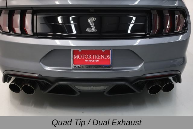 Ford Mustang Vehicle Full-screen Gallery Image 47