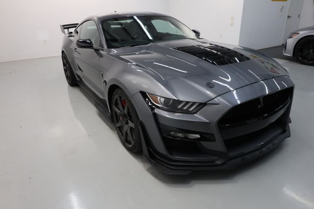 Ford Mustang Vehicle Full-screen Gallery Image 58