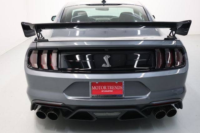 Ford Mustang Vehicle Full-screen Gallery Image 66