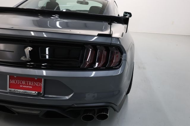 Ford Mustang Vehicle Full-screen Gallery Image 71