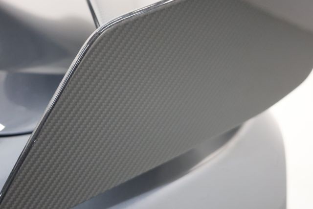 Ford Mustang Vehicle Full-screen Gallery Image 75