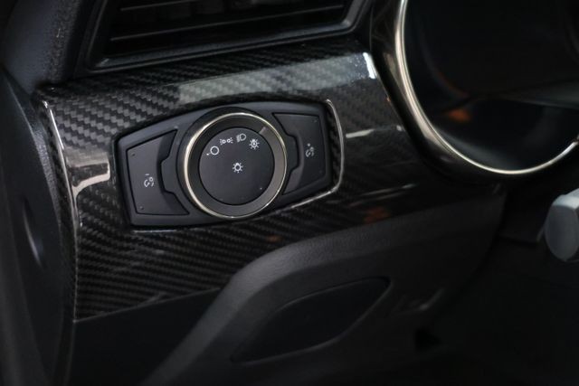 Ford Mustang Vehicle Full-screen Gallery Image 78