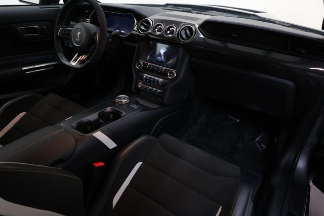Ford Mustang Vehicle Full-screen Gallery Image 85
