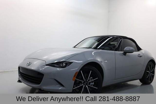Mazda MX-5 Miata Vehicle Full-screen Gallery Image 03