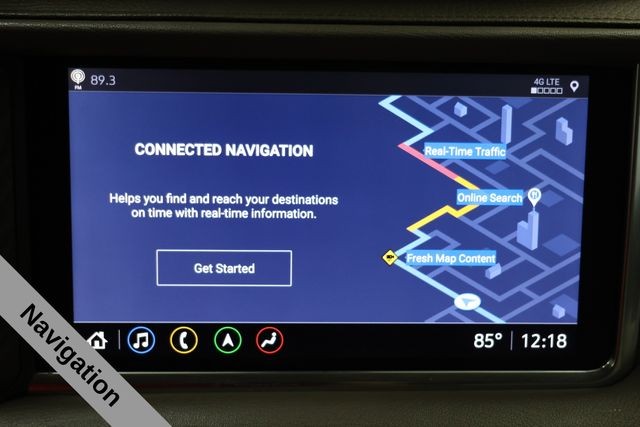 GMC Yukon Vehicle Full-screen Gallery Image 24