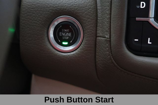 GMC Yukon Vehicle Full-screen Gallery Image 27