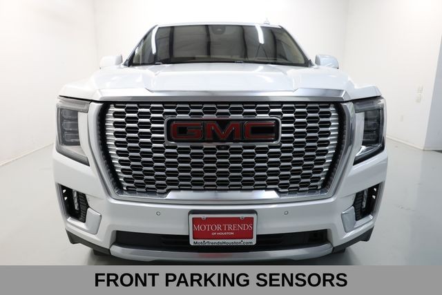 GMC Yukon Vehicle Full-screen Gallery Image 32