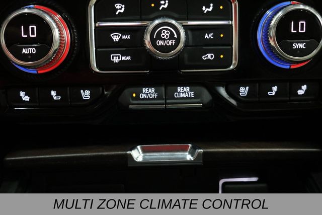 GMC Yukon Vehicle Full-screen Gallery Image 39