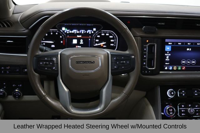 GMC Yukon Vehicle Full-screen Gallery Image 45