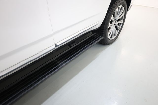 GMC Yukon Vehicle Full-screen Gallery Image 65