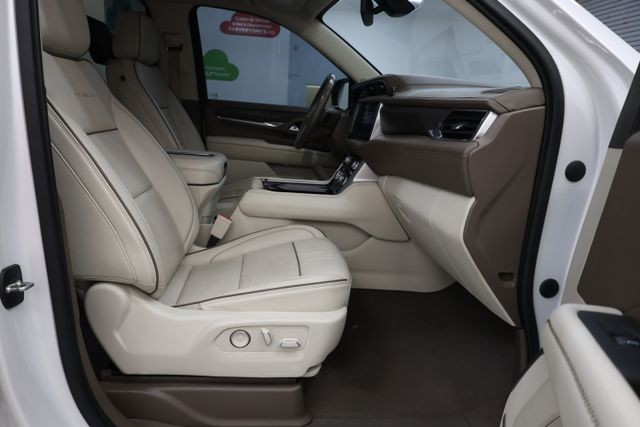 GMC Yukon Vehicle Full-screen Gallery Image 82