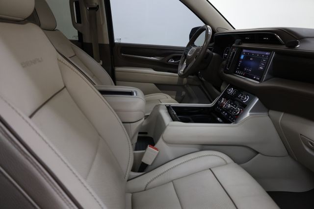 GMC Yukon Vehicle Full-screen Gallery Image 84