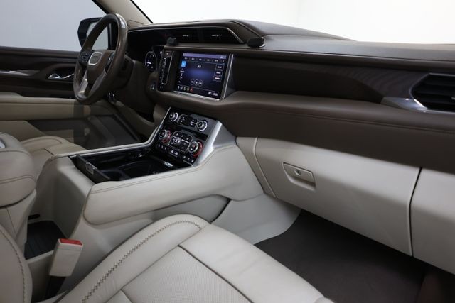GMC Yukon Vehicle Full-screen Gallery Image 85