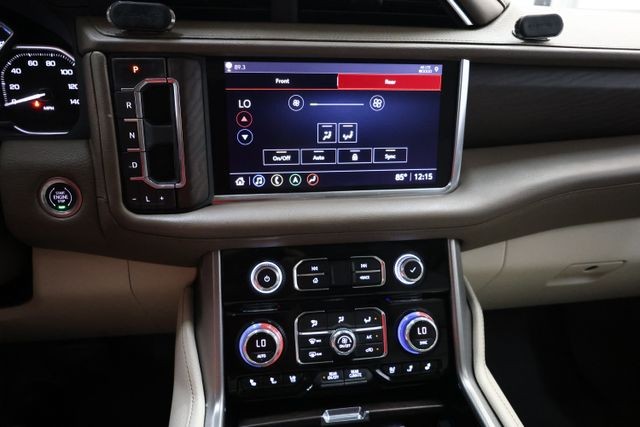 GMC Yukon Vehicle Full-screen Gallery Image 90