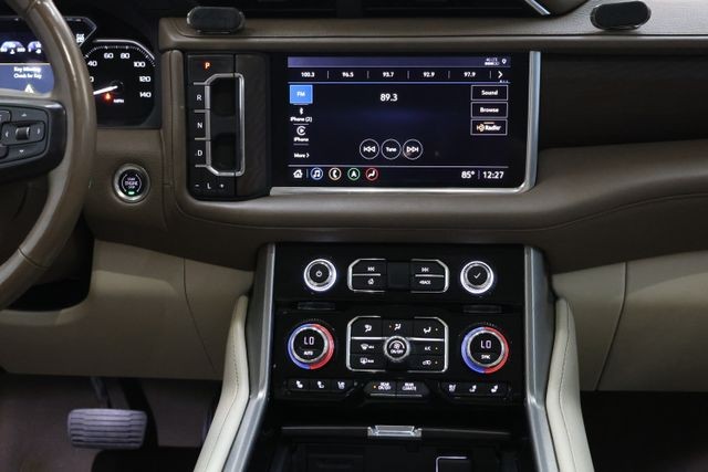 GMC Yukon Vehicle Full-screen Gallery Image 93
