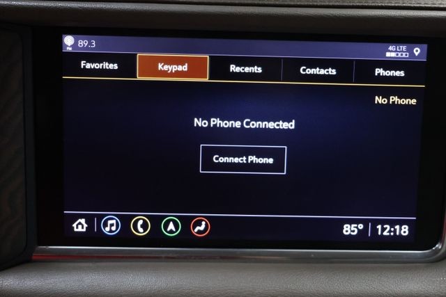 GMC Yukon Vehicle Full-screen Gallery Image 97
