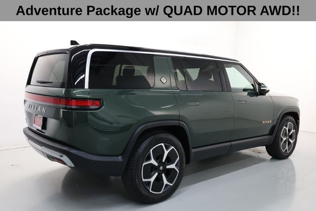 Rivian R1S Vehicle Full-screen Gallery Image 11
