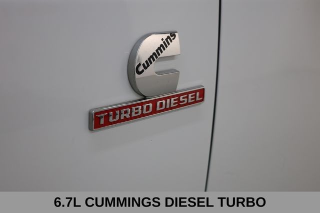 Ram 2500 Vehicle Full-screen Gallery Image 06