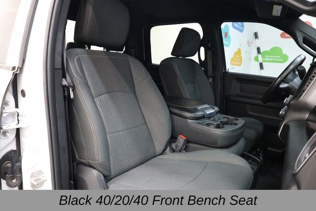 Ram 2500 Vehicle Full-screen Gallery Image 15