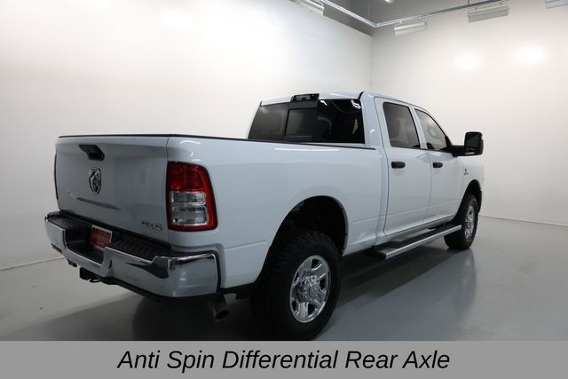 Ram 2500 Vehicle Full-screen Gallery Image 39