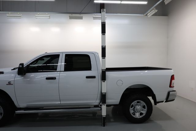 Ram 2500 Vehicle Full-screen Gallery Image 50