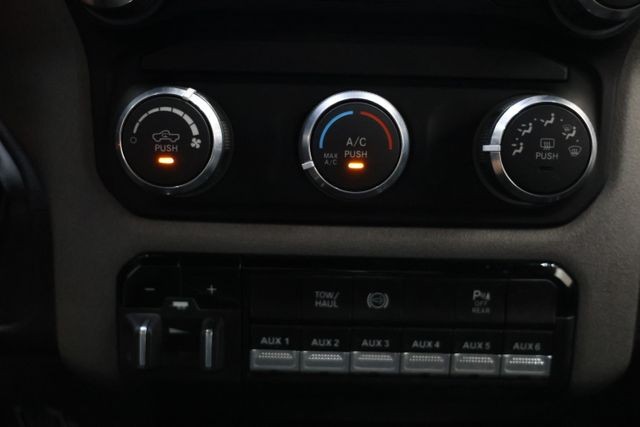 Ram 2500 Vehicle Full-screen Gallery Image 71