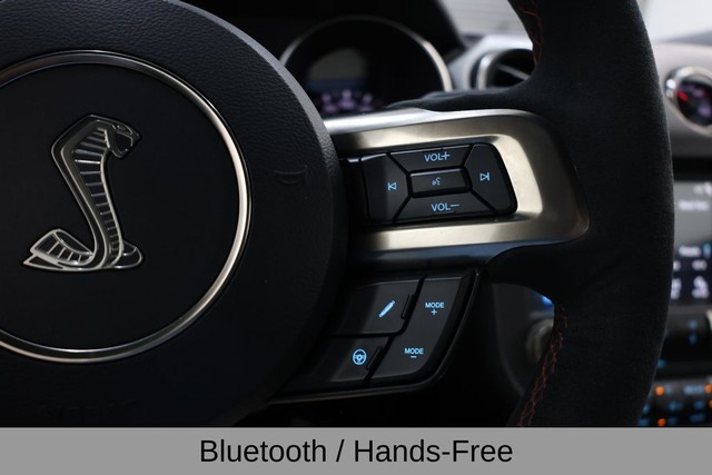 Ford Mustang Vehicle Full-screen Gallery Image 37