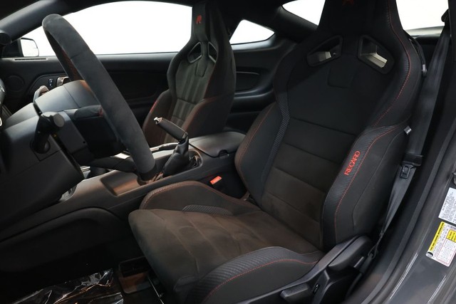 Ford Mustang Vehicle Full-screen Gallery Image 78
