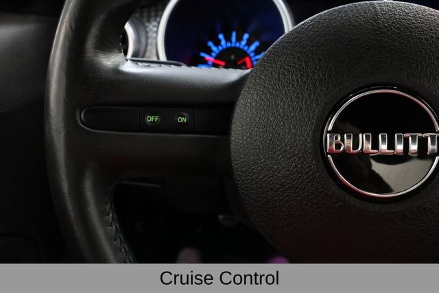 Ford Mustang Vehicle Full-screen Gallery Image 26