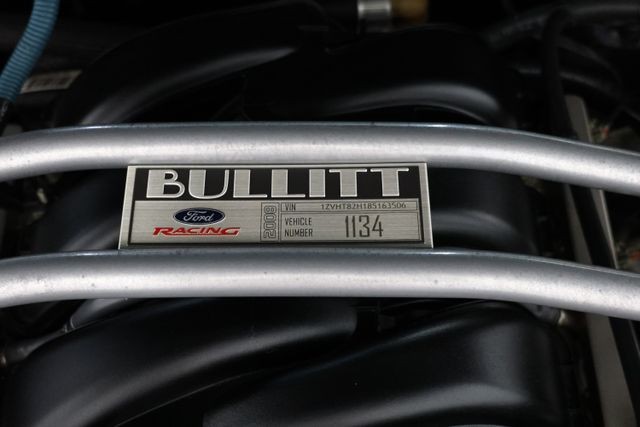 Ford Mustang Vehicle Full-screen Gallery Image 72