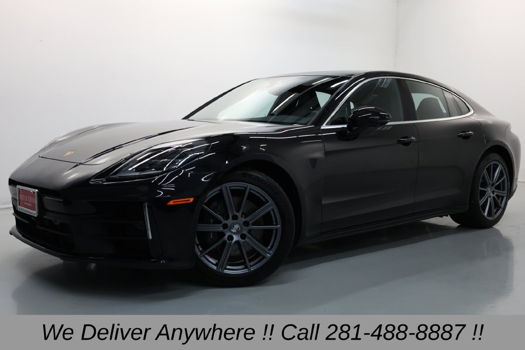 Porsche Panamera Vehicle Full-screen Gallery Image 03
