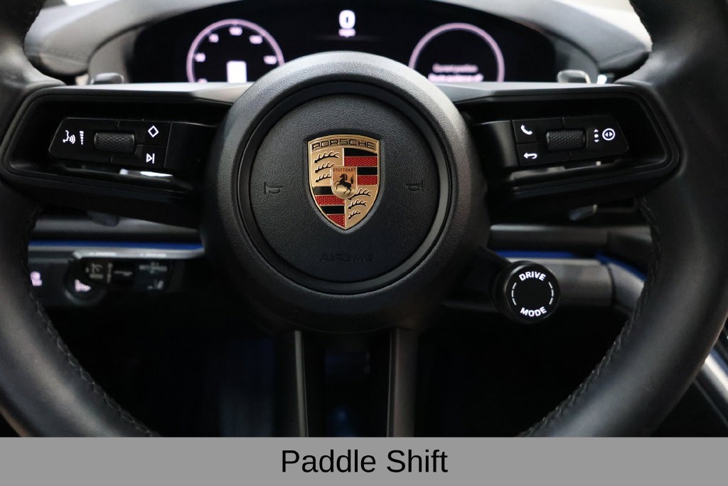 Porsche Panamera Vehicle Full-screen Gallery Image 41