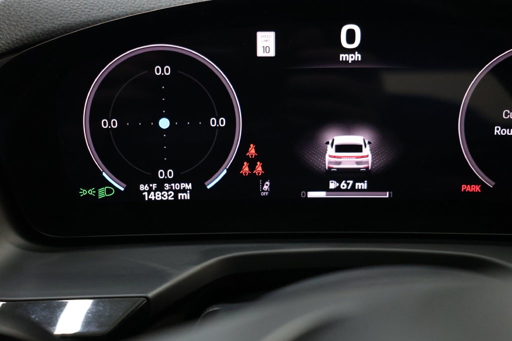 Porsche Panamera Vehicle Full-screen Gallery Image 83