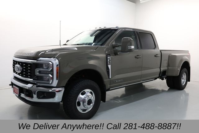 Ford F-350SD Vehicle Full-screen Gallery Image 03