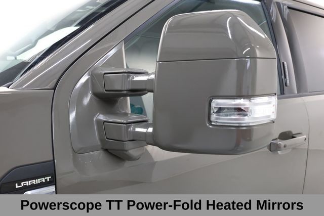 Ford F-350SD Vehicle Full-screen Gallery Image 42