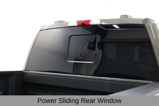 Ford F-350SD Vehicle Full-screen Gallery Image 47