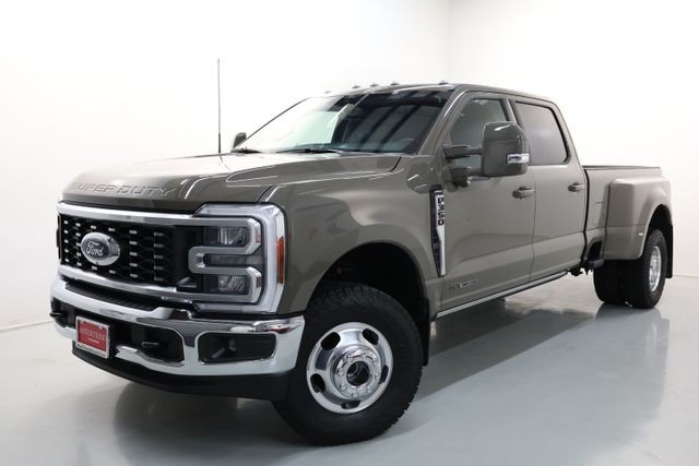 Ford F-350SD Vehicle Full-screen Gallery Image 53
