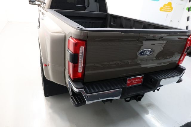 Ford F-350SD Vehicle Full-screen Gallery Image 62