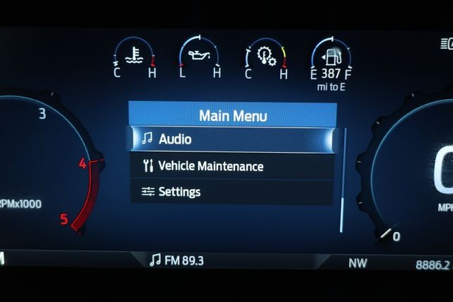 Ford F-350SD Vehicle Full-screen Gallery Image 92