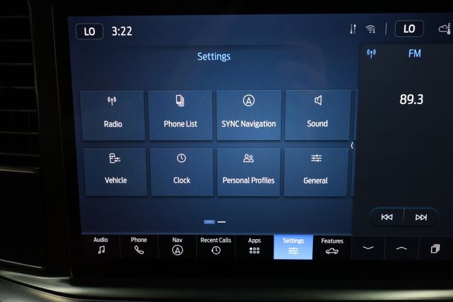 Ford F-350SD Vehicle Full-screen Gallery Image 96